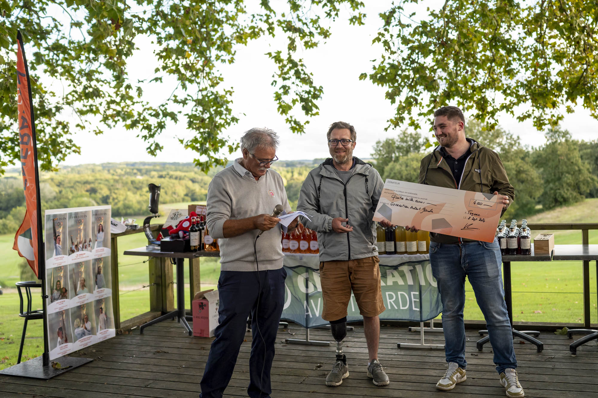 trophée de golf caritatif organisé pour collecter des dons pour financer une prothèses sportive