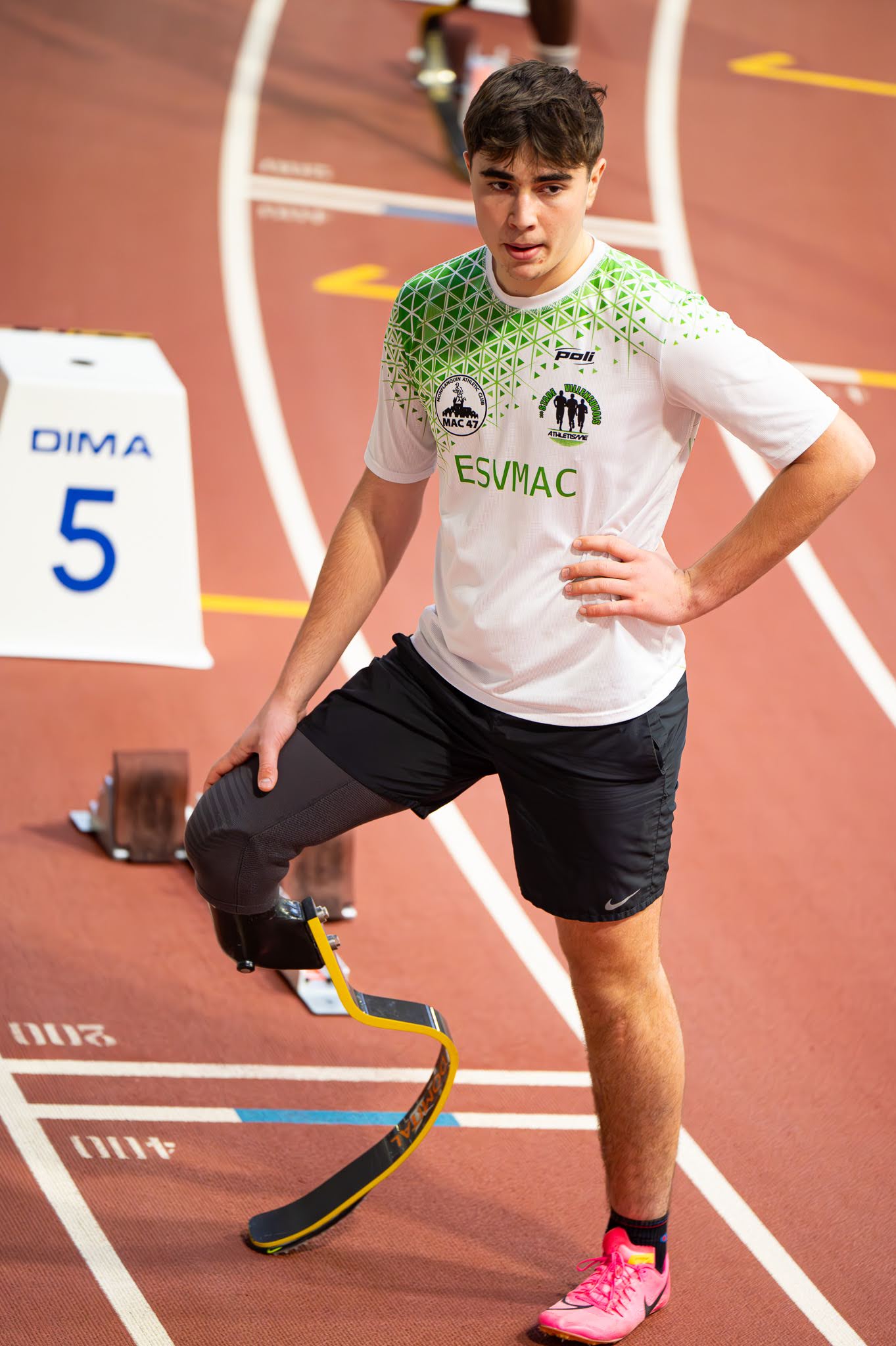 Milo amputé suite à un accident domestique, para athlète visant les JOP 2028